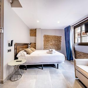 Studio met een Queen Size Bed